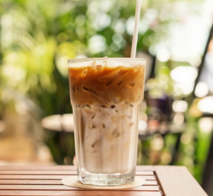 Sea moss ice latte med Benjis sea moss gel